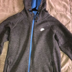 gray & blue nike sweater
